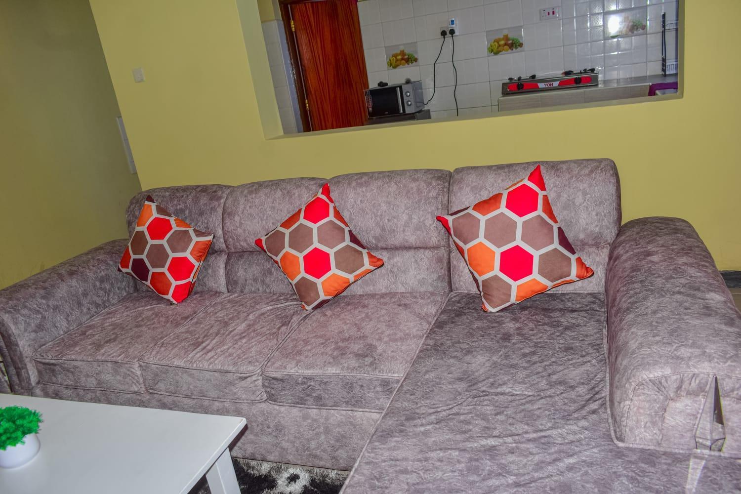 Lux Suites Bamburi Furnished Apartments Екстер'єр фото